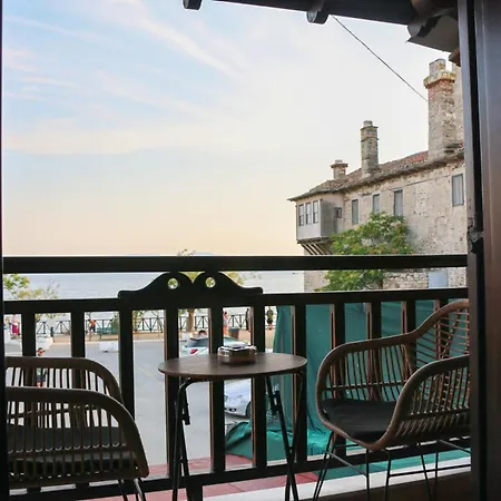 Pari House 公寓 欧拉努波利斯