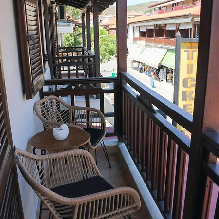 公寓 Pari House 欧拉努波利斯